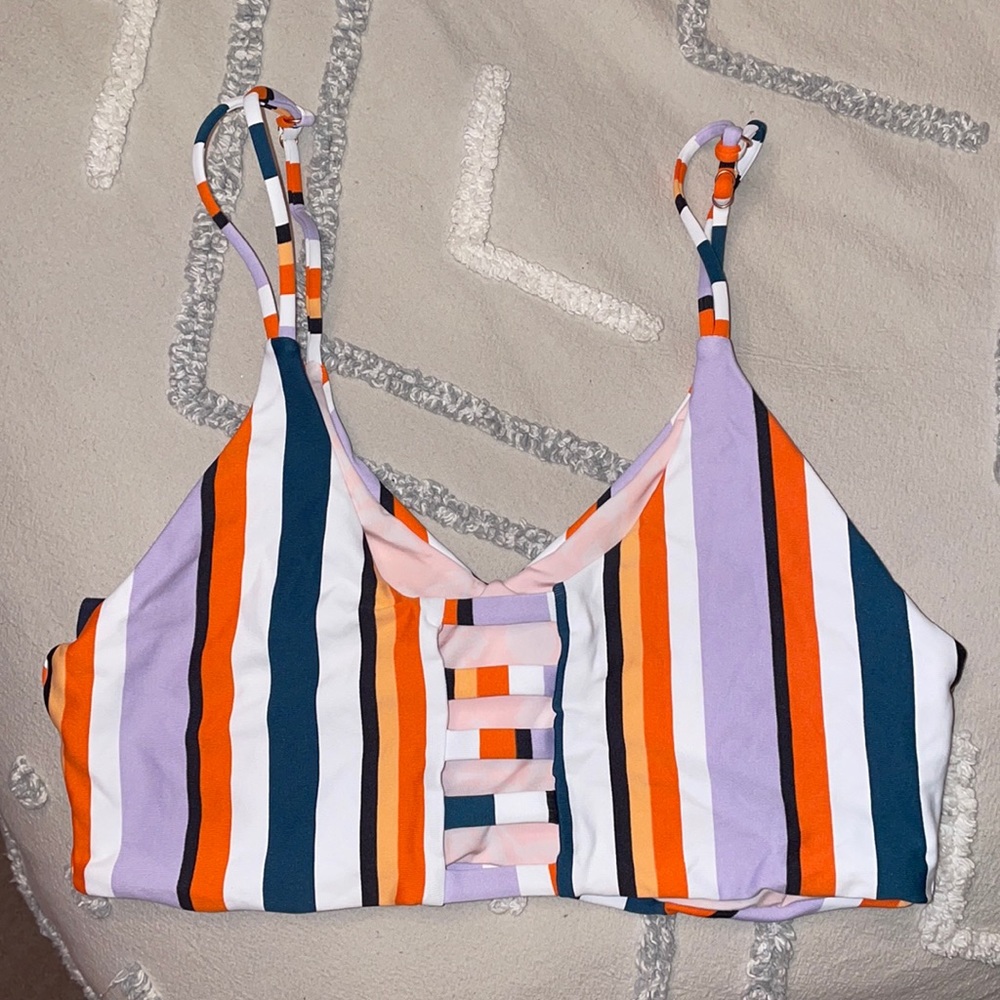 MAAJI bikini top NWOT